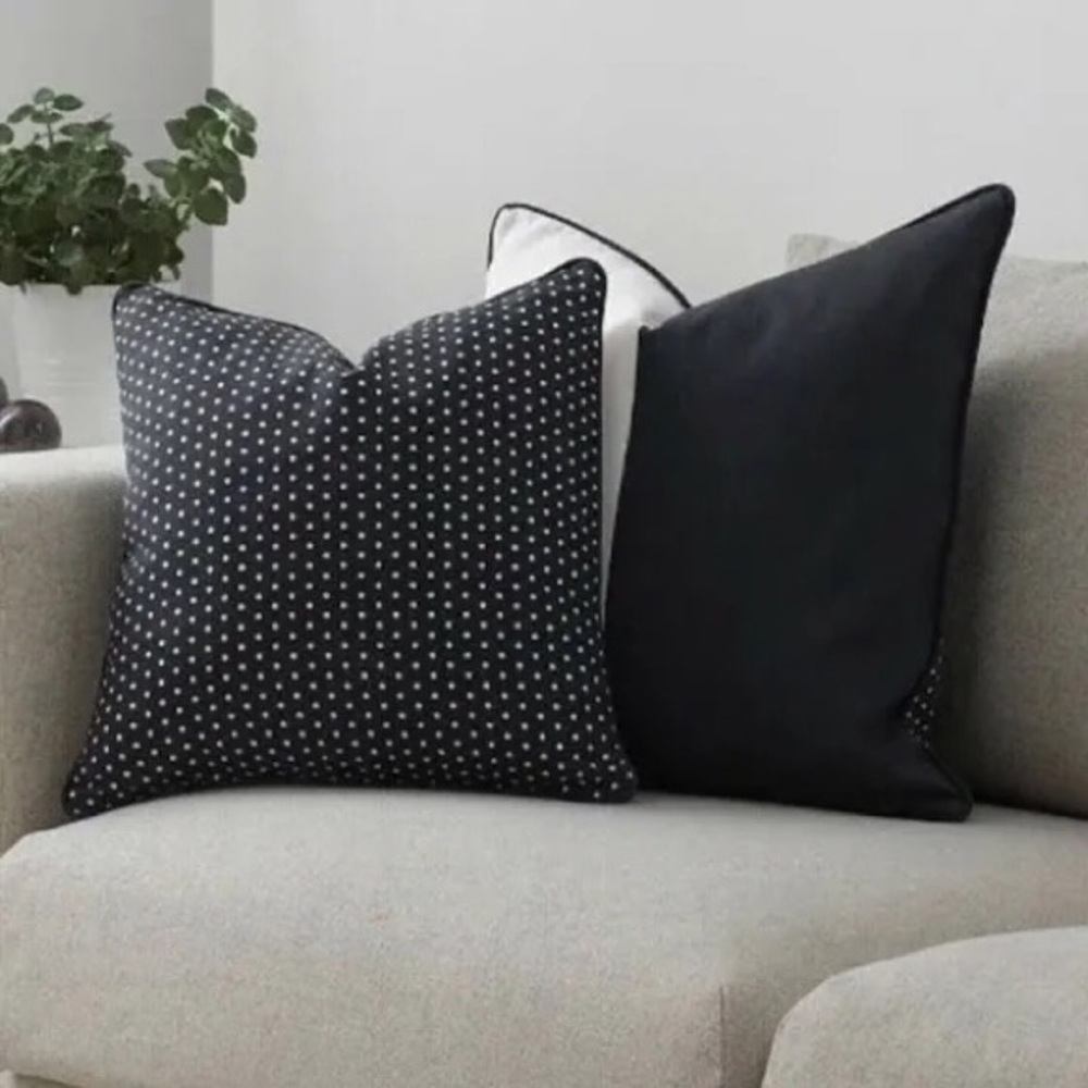 NWT Ikea Malinmaria Pair Polka Dot Accent Pillow Covers 20 x 20”